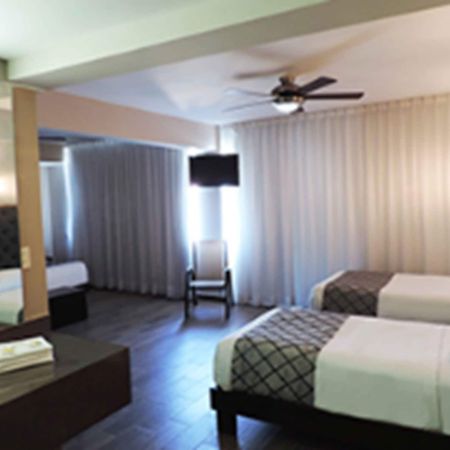 Hotel Senorial Platino Леон Екстериор снимка