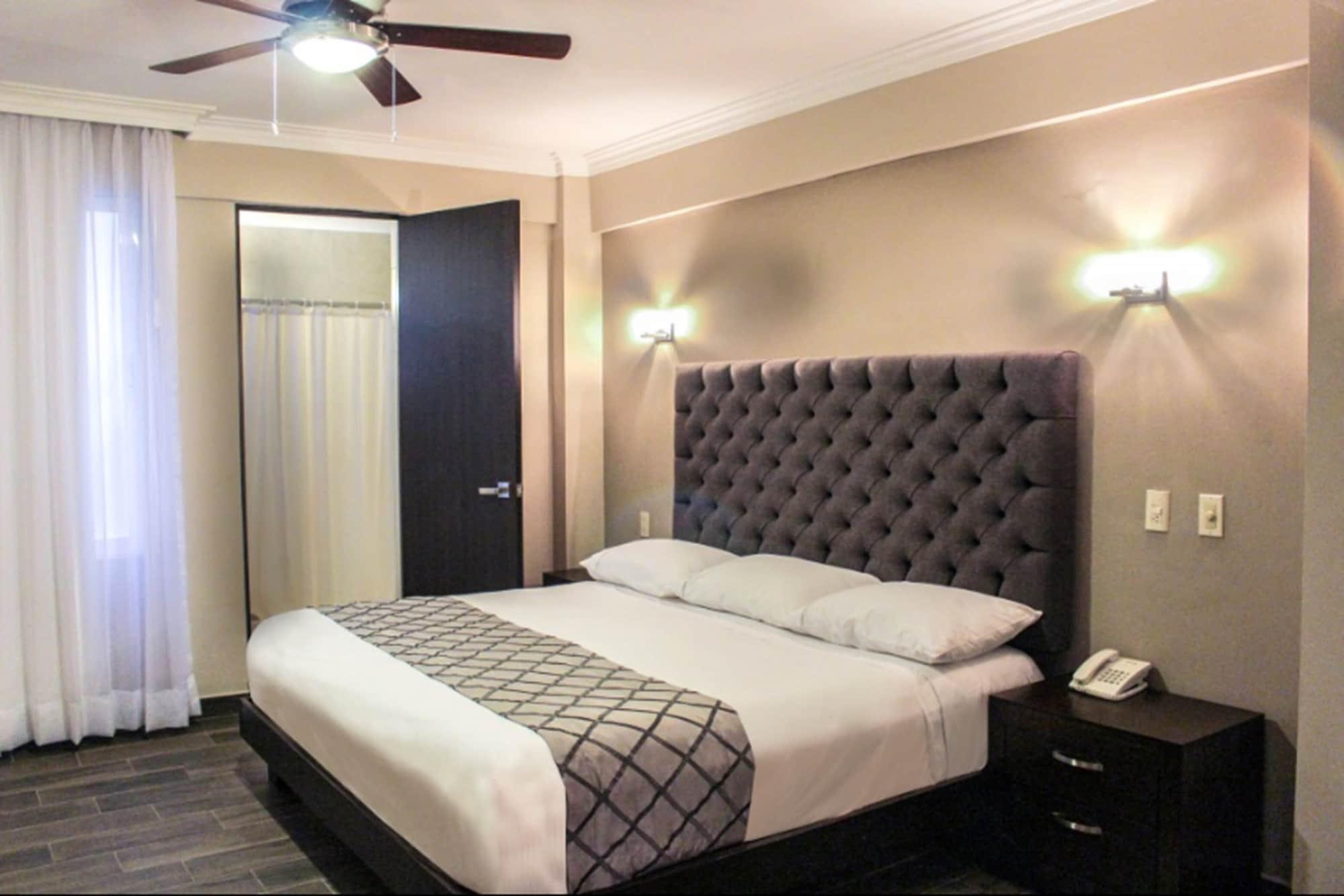 Hotel Senorial Platino Леон Екстериор снимка