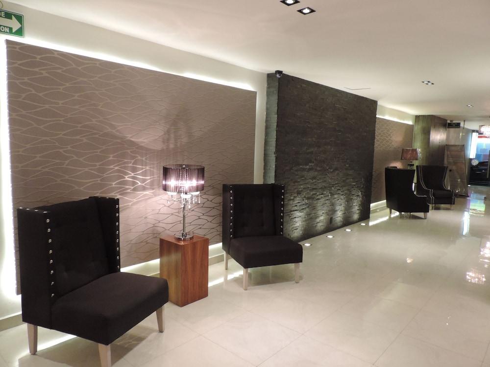 Hotel Senorial Platino Леон Екстериор снимка
