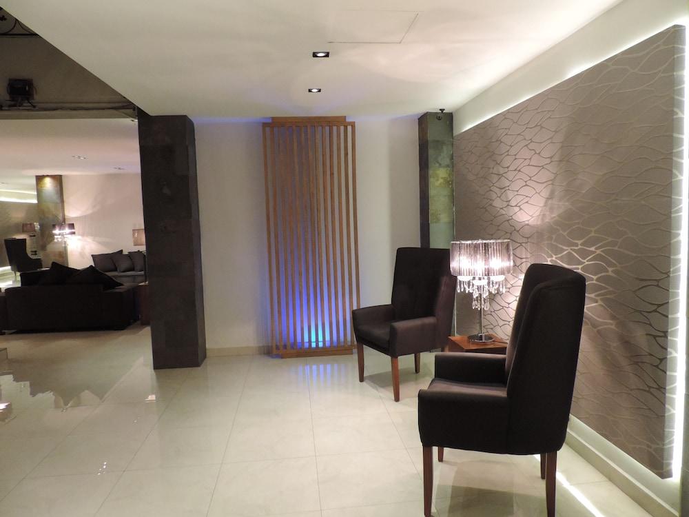 Hotel Senorial Platino Леон Екстериор снимка